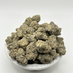 Alternative view of Larry Og - West Coast Exotics
